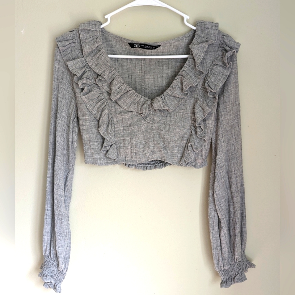 Zara XS Long Sleeve Gray Crop Top